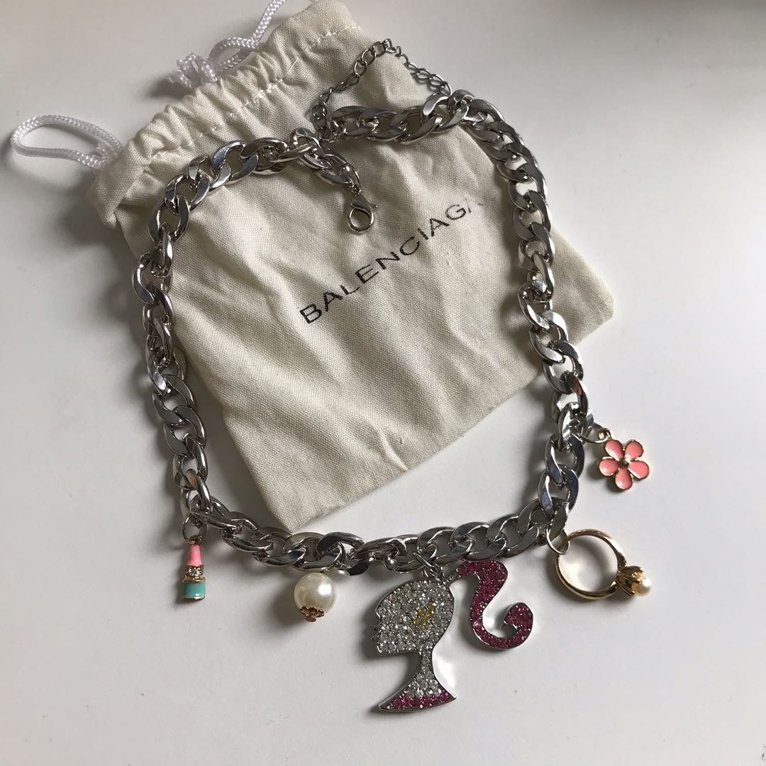 barbie chain necklace, Women's Fashion, Jewelry & Organisers, Necklaces on  Carousell