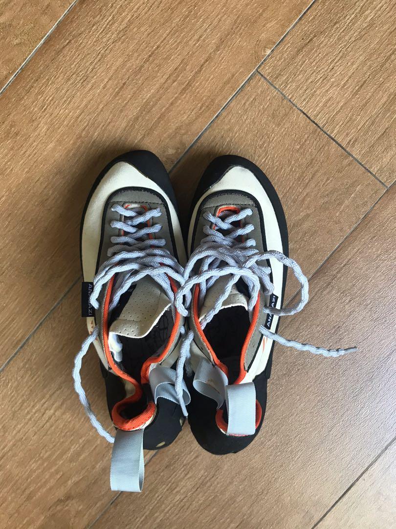 blanco climbing shoes