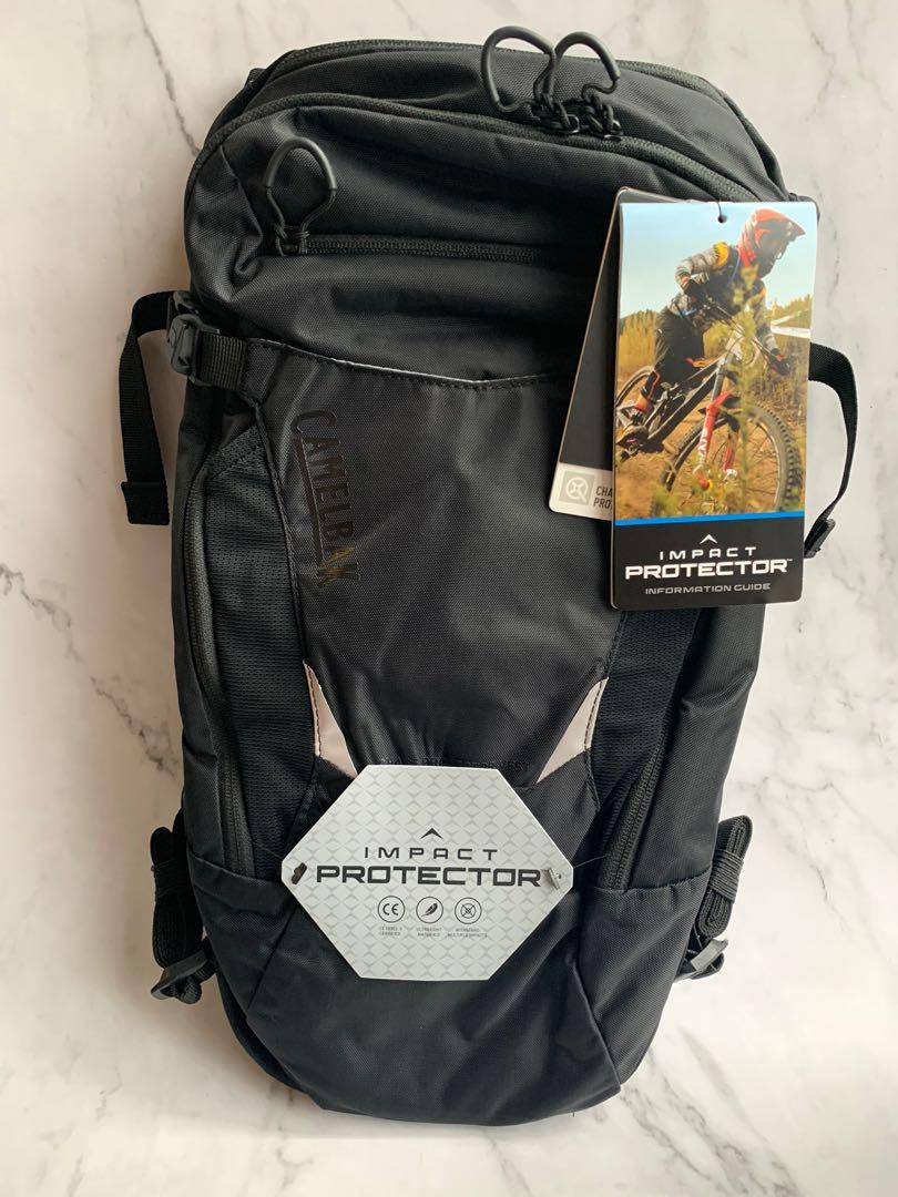 snowboard backpack with back protector