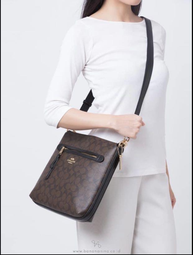 Mae crossbody coach cheap