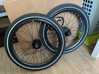 （分類：）位於 。 由 e006874 提交（商品編號 1063037449，圖片 1）。簡介： 。