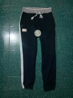 (Kategori: ) berada di . Dikirim oleh atothez_secondstuff (ID iklan 1063069040, Gambar 1). Deskripsi: .