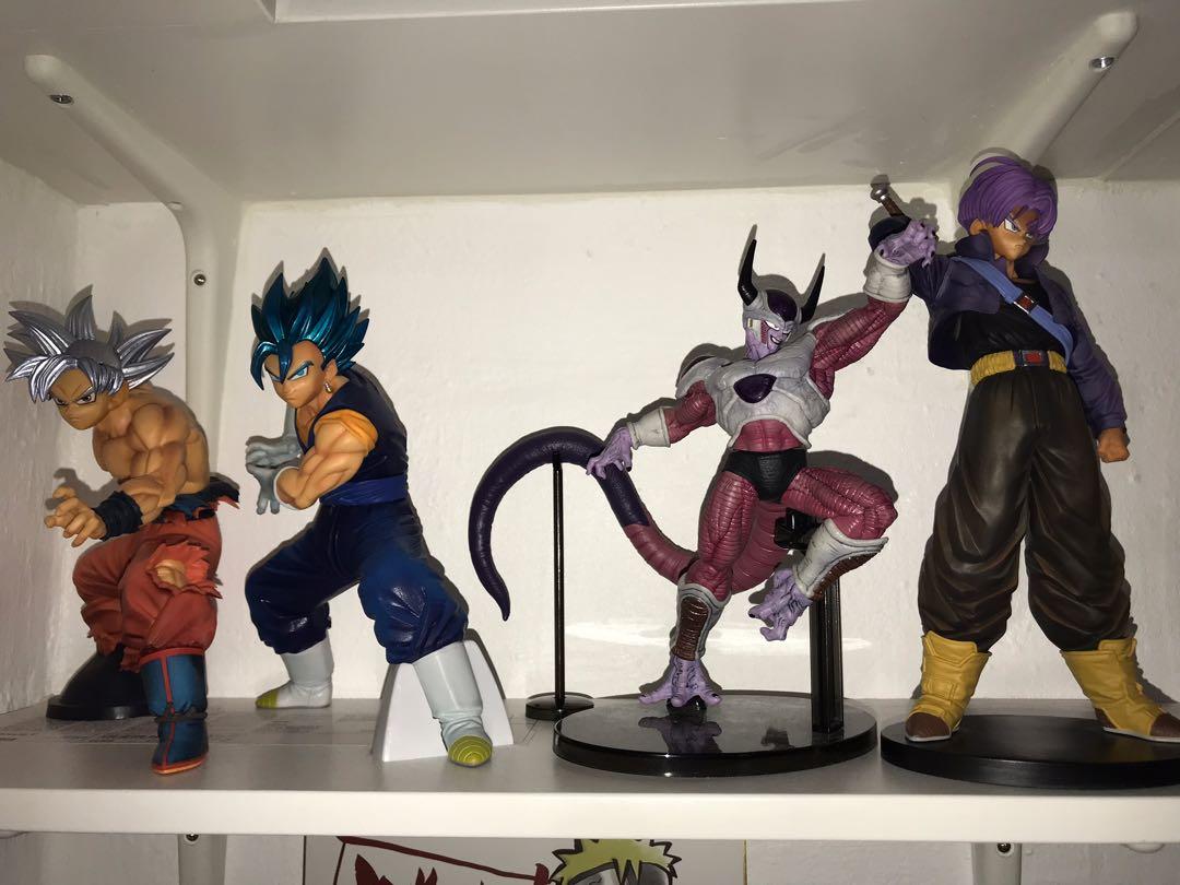 Dragon Balls Trunks , SSG Blue Vegito , Ultra instinct Goku , Freiza