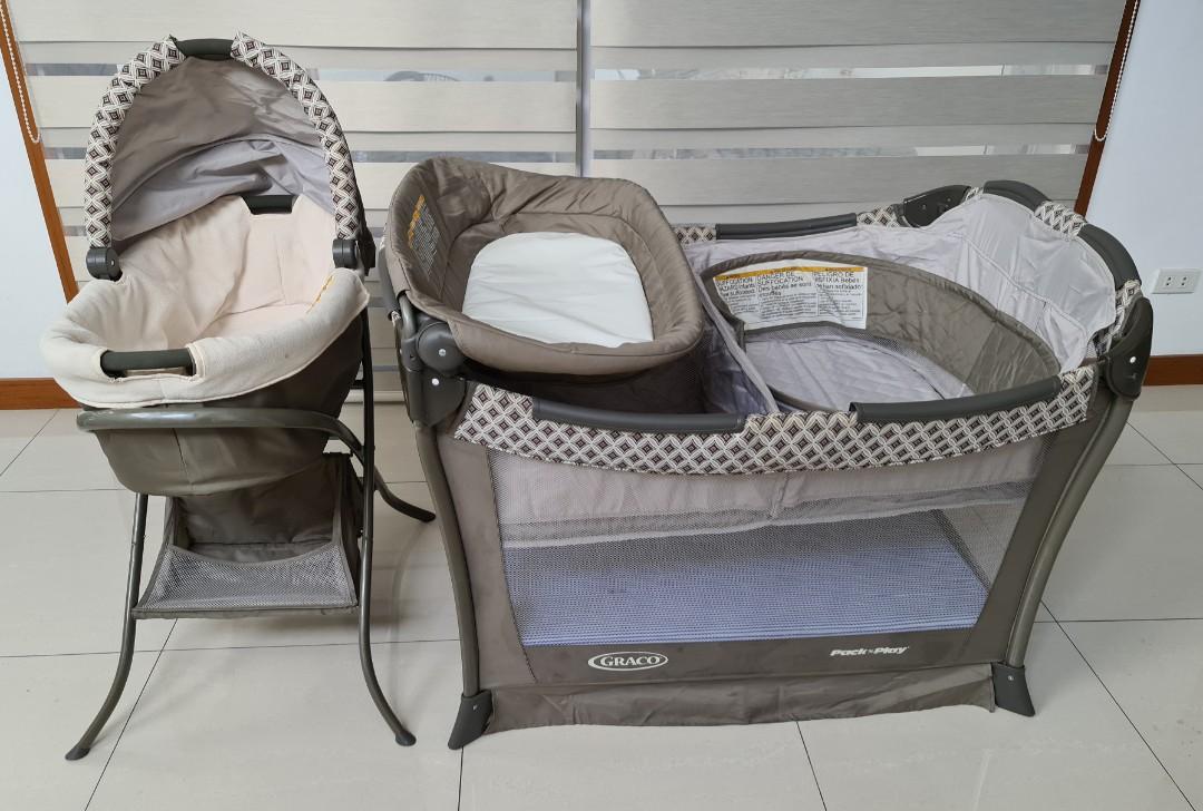 Graco day2night clearance sleep system