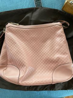 (Category: ) located in . Submitted by nina_mustaffa (Listing ID 1063101555, Image 1). Description: .