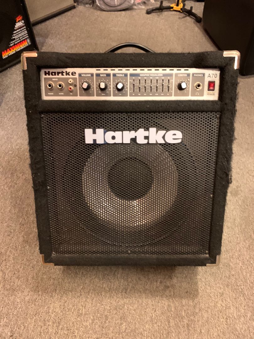 Hartke A70, 70W Bass Amplifier - ベース