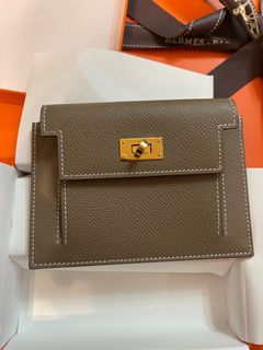 （分類：）位於 。 由 hermes_fanss 提交（商品編號 1063225542，圖片 1）。簡介： 。