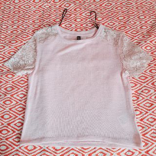 (Category: ) located in . Submitted by simpled (Listing ID 1063083503, Image 1). Description: .
