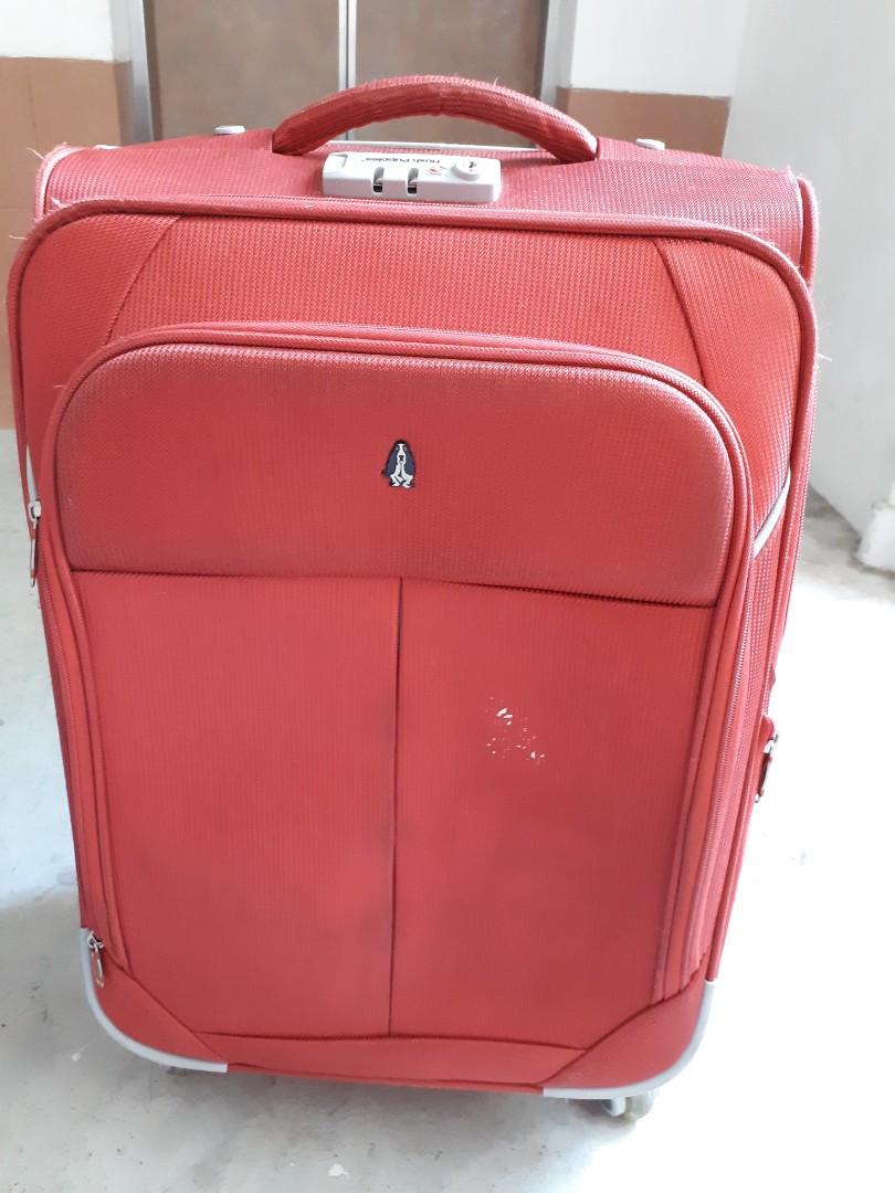 sikkerhed forarbejdning Fange Clearance!Hush puppies 20inch luggage 4 wheels, Hobbies & Toys, Travel,  Luggage on Carousell