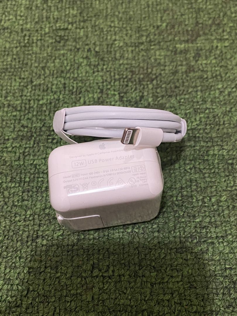 iPhone iPad charger 12 watts adapter and lightning cable, Mobile Phones