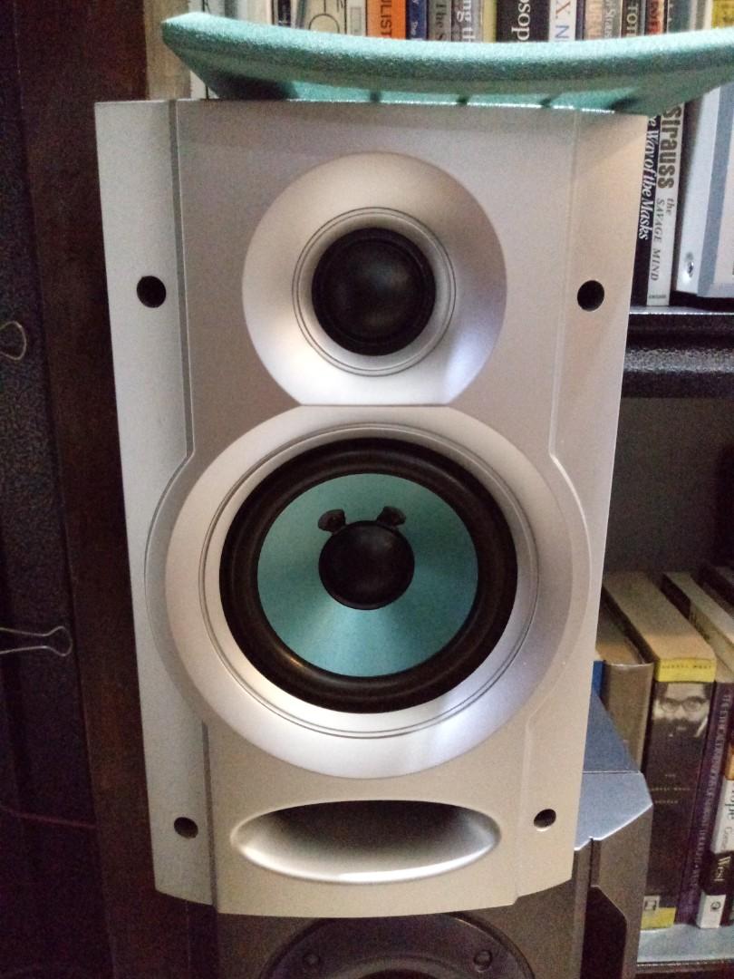 Kenwood Bookshelf Speakers (LSSG5), Audio, Soundbars, Speakers