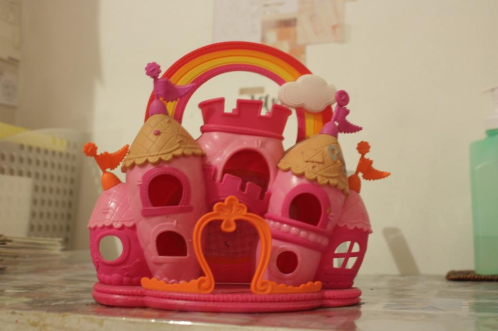 Lalaloopsy mini doll house sales