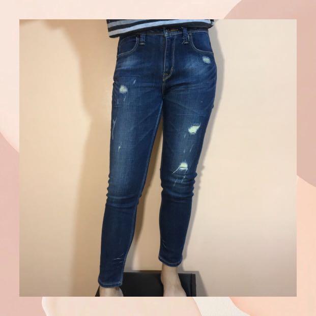 lee ripped jeans