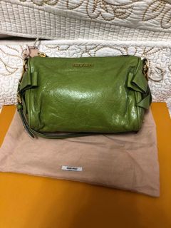 （分類：）位於 。 由 ivyeugene 提交（商品編號 1063101956，圖片 1）。簡介： 。