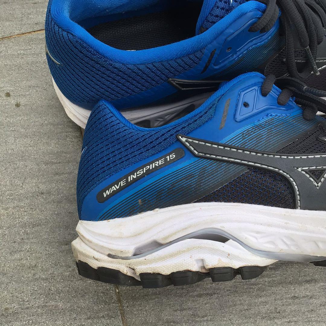 Mizuno wave top rider 15 blue