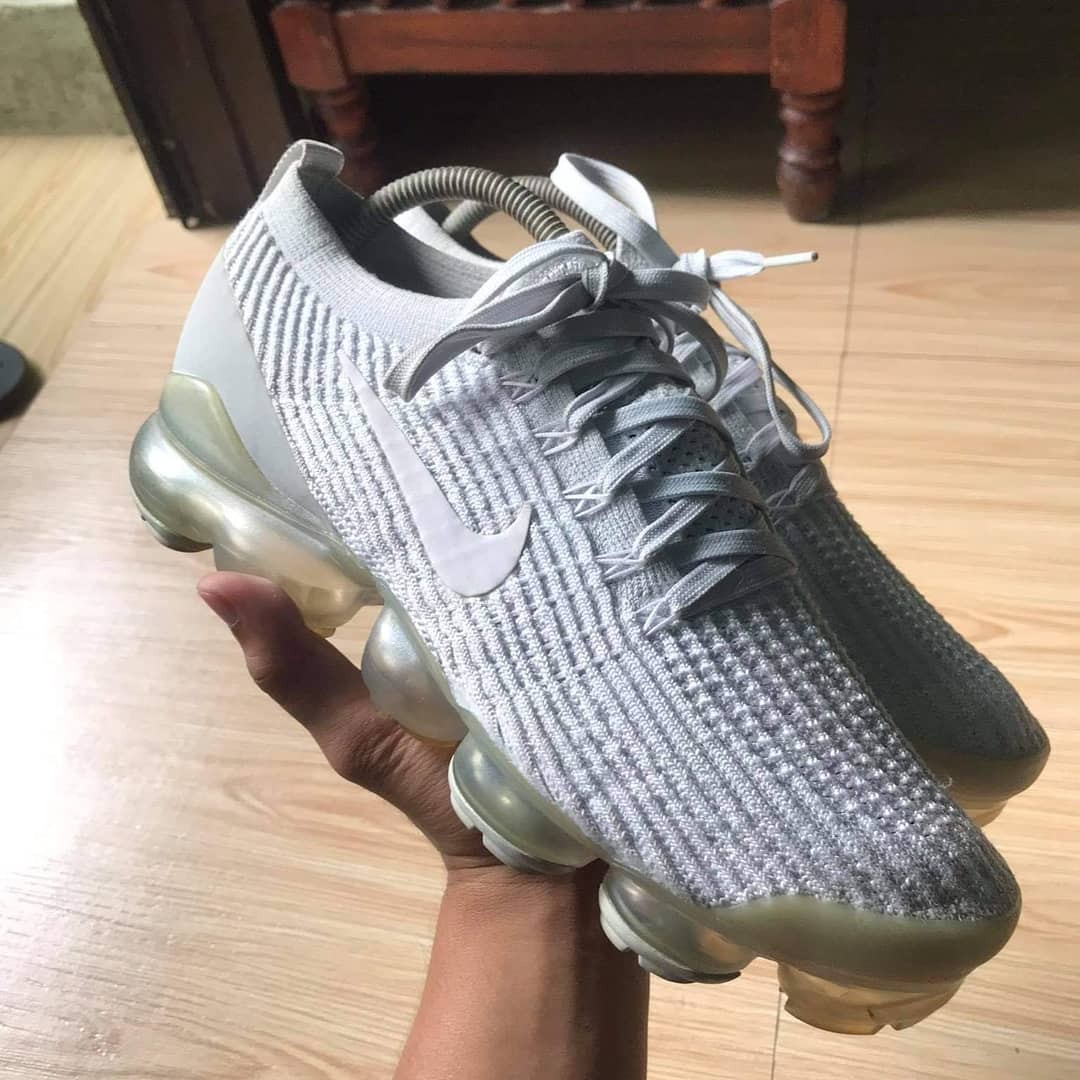 fly vapormax