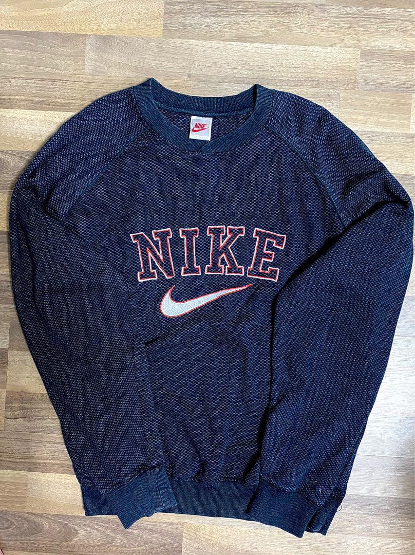 old style nike sweatshirt