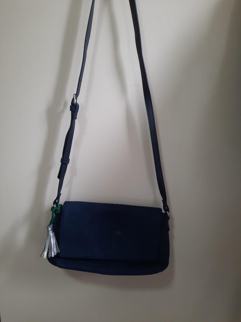 Old navy sling bag hotsell