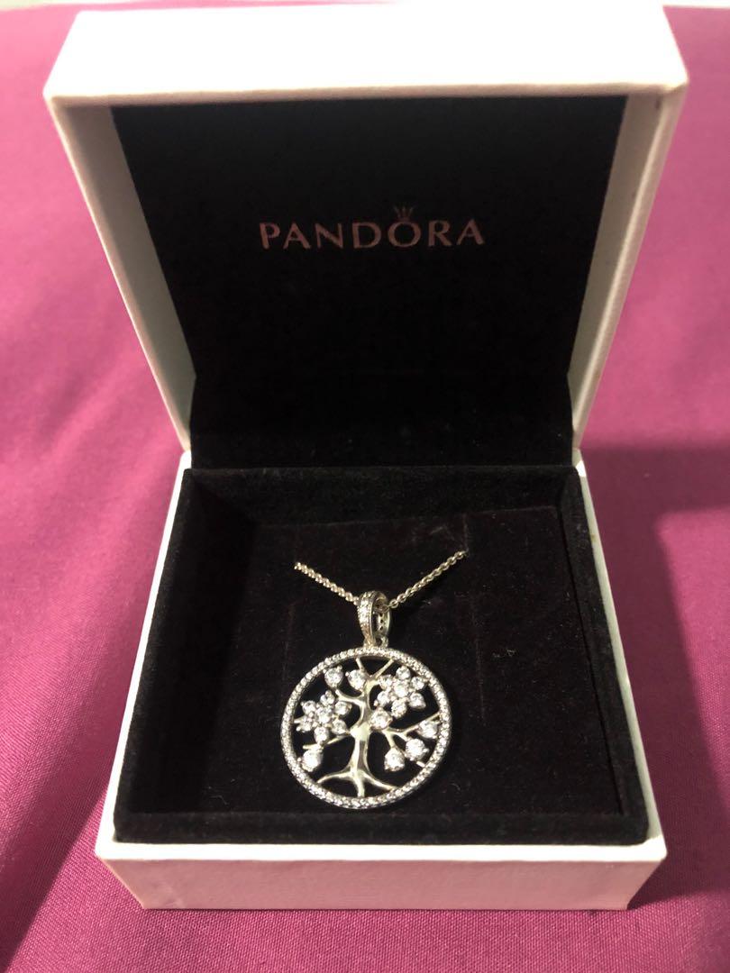 Family necklace pandora clearance