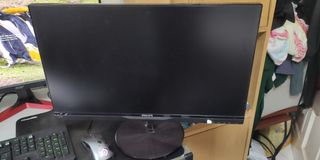 (Category: ) located in . Submitted by owmyback (Listing ID 1063049893, Image 1). Description: .