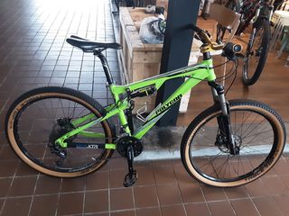 (Category: ) located in . Submitted by trenbikes (Listing ID 1063001960, Image 1). Description: .