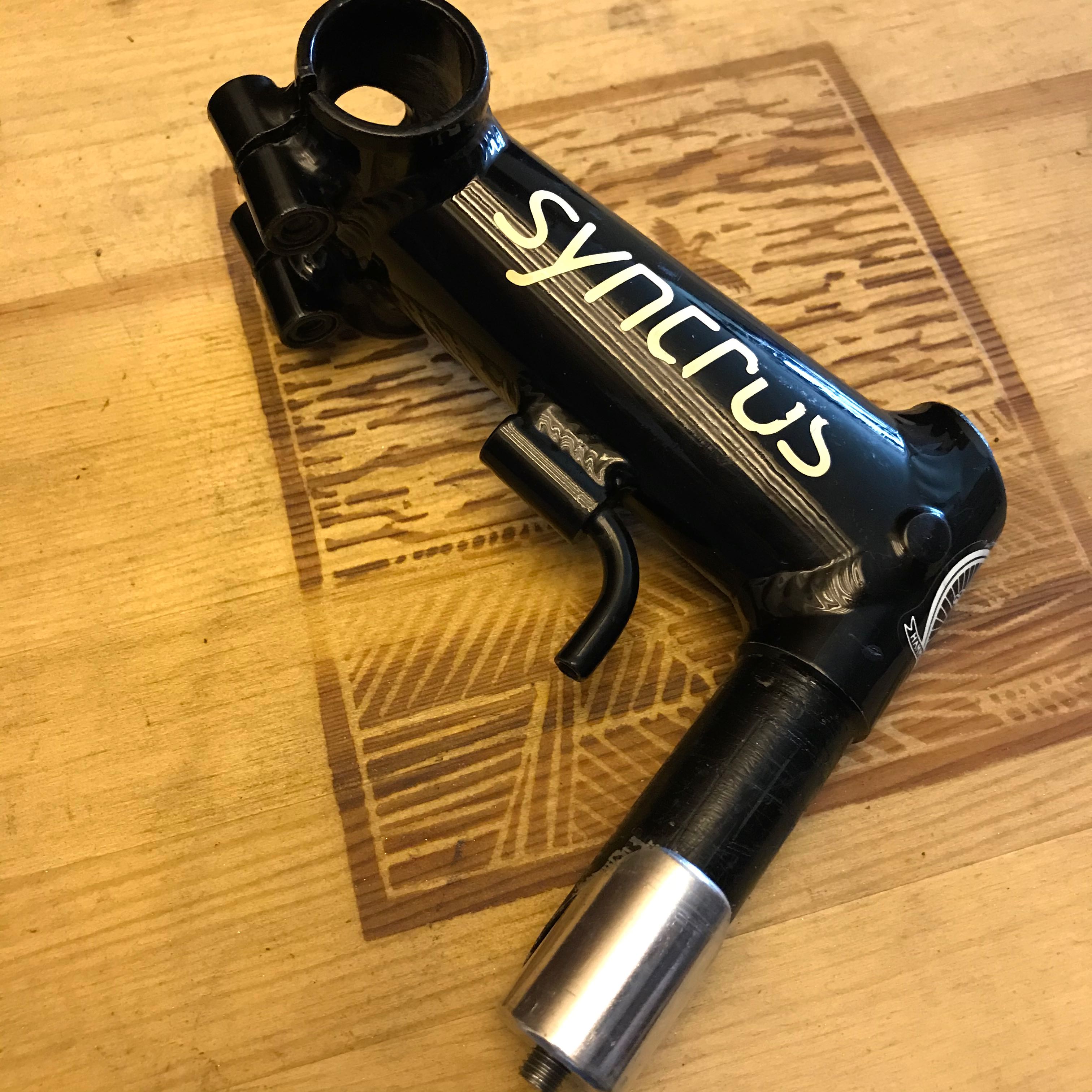Syncros quill stem outlet