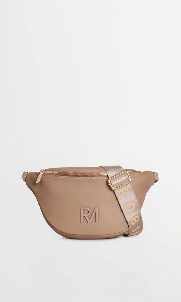Robinmay Chest Bag 梦特胸包豪华版 M 2条背带 Women S Fashion Bags Wallets On Carousell