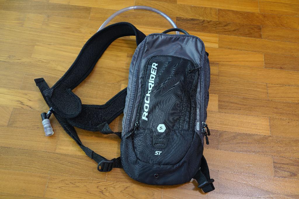 Rockrider Biking 5L Hydration Backpack ST 500 Black