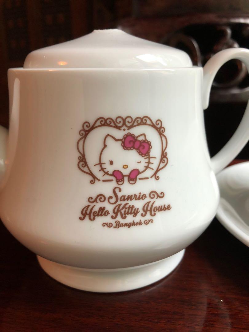 Sanrio Hello Kitty Teapot set (Category: Storage Boxes & Baskets) located in Makati City. Submitted by hellokittytreasure (Listing ID 1063132031, Image 2). Description: From Sanrio Hello Kitty House (cafe ) in Bangkok . Never used , damaged during storage. If you dont mind just take off cover still usable ..