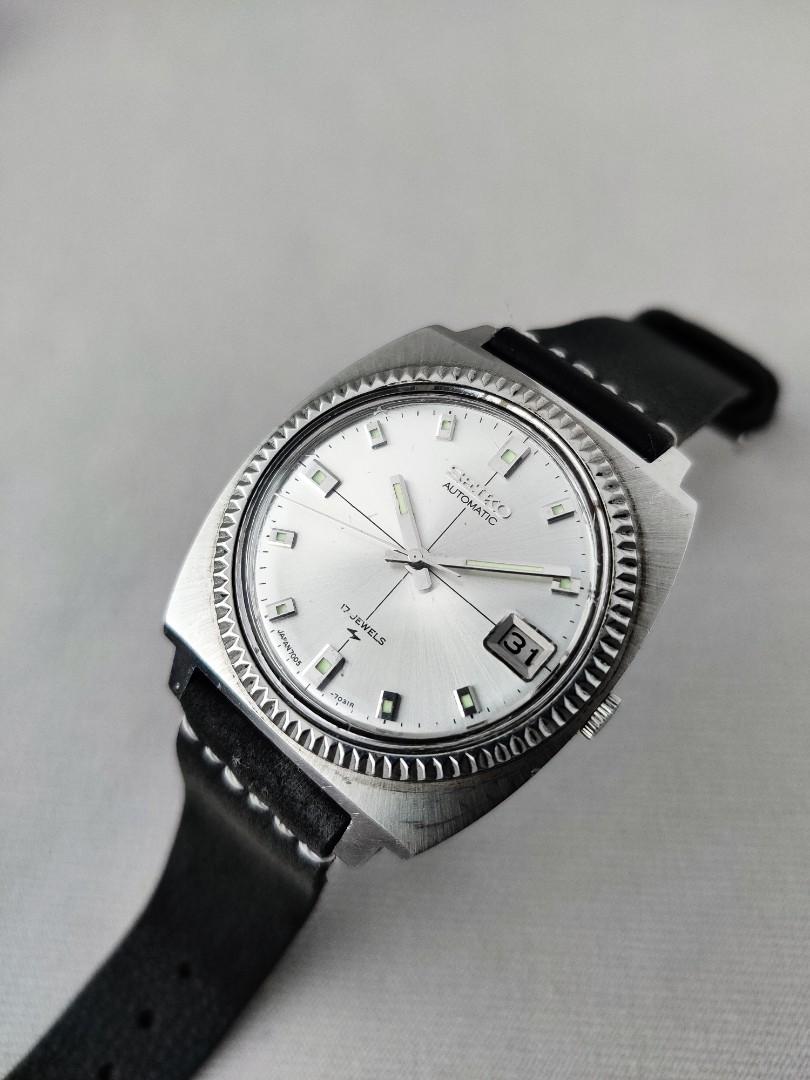 Seiko Fluted Bezel Crosshair Dial Vintage 7005 7022 from 1974 Luxury Watches on Carousell