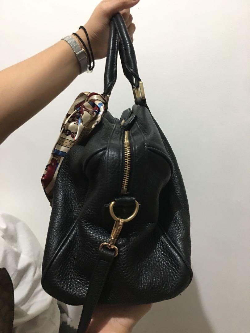 Sisley sling bag genuine leather Fixed price, Women's Fashion, Bags