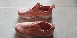 (Category: ) located in . Submitted by pasirrispreloved (Listing ID 1063125177, Image 1). Description: .