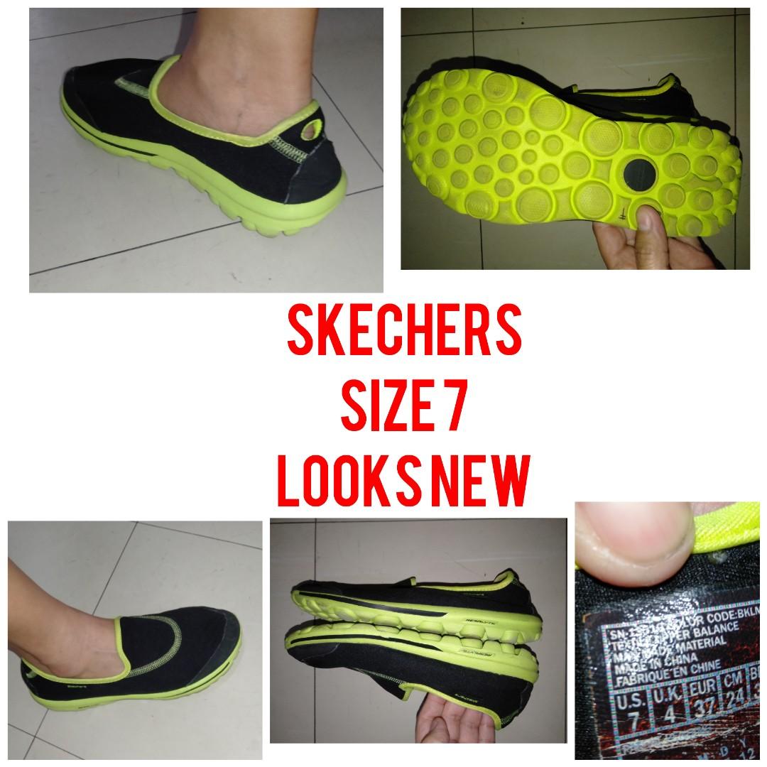 para ver Distante ala Skechers Resalyte Shoes, Women's Fashion, Footwear, Flats & Sandals on  Carousell
