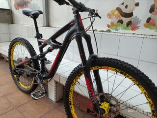 (Category: ) located in . Submitted by neonbikesg (Listing ID 1063130959, Image 1). Description: .