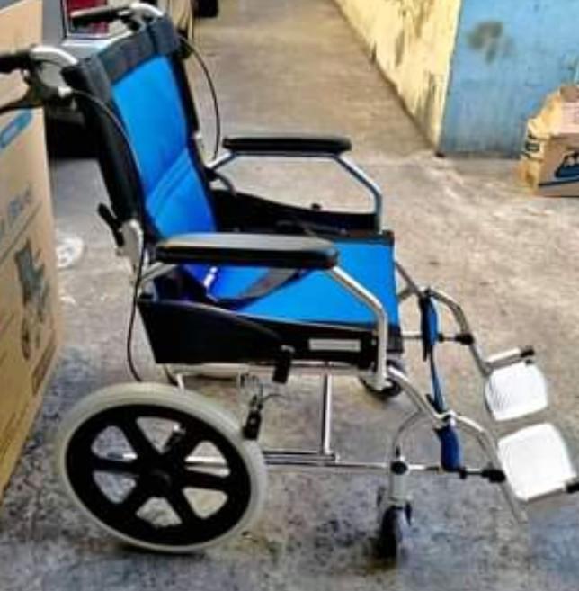 Travel wheelchair (Category: Wheelchairs) located in Quezon City. Submitted by noblebear_da8751 (Listing ID 1063119223, Image 1). Description: light weight heavy duty travel wheelchair suitable for travel. we offer same day delivery.