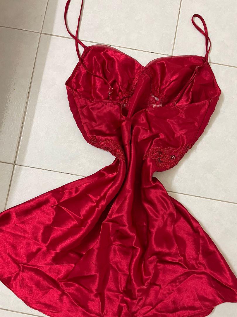 Victoria Secret Gold Label Slip Dress, Women's Fashion ...