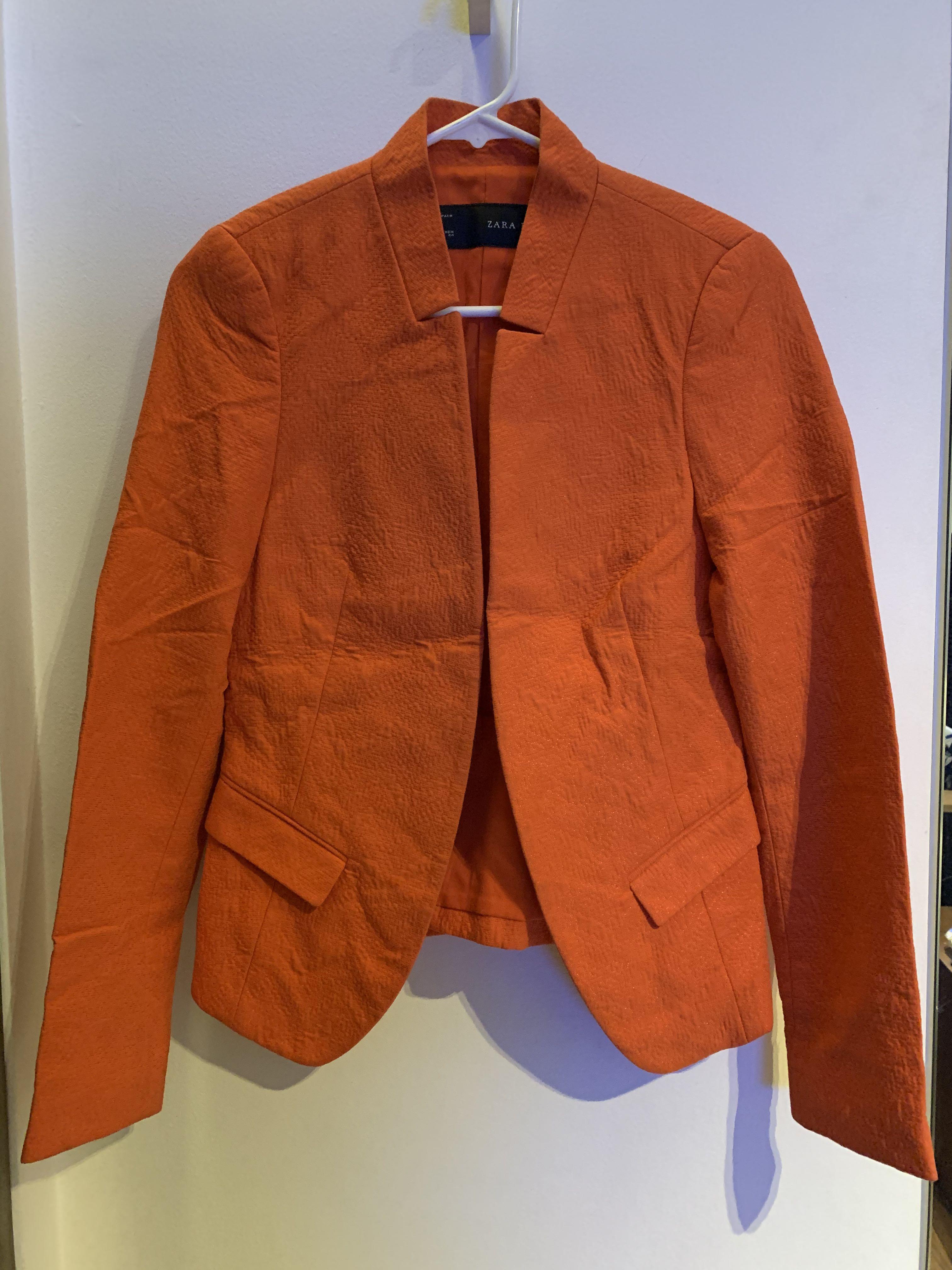 Zara Inverted Lapel Blazer Women s Fashion Coats Jackets and Outerwear on Carousell
