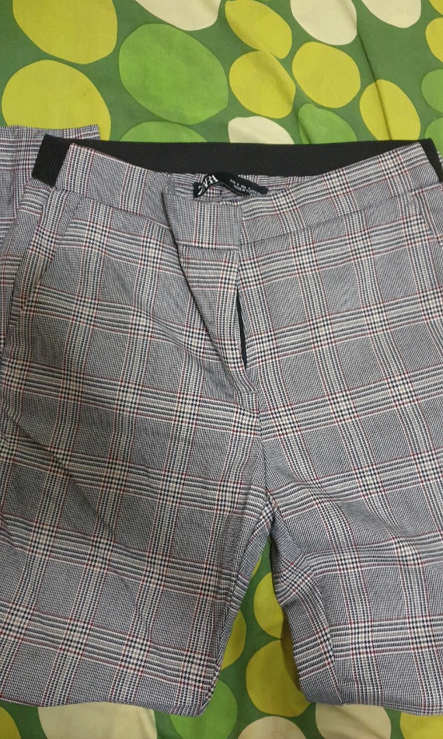 Zara plaid pants, Women's Fashion, Bottoms, Other Bottoms on Carousell