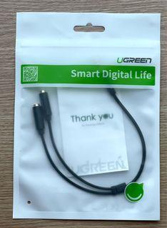 UGREEN 3.5mm Audio Stereo Y Splitter Cable 3.5mm Male to 2 Port 3.5mm Female for Earphone and Headset