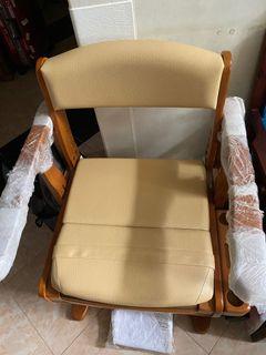 (工廈劏房合) 三折售，行動不便 實木康復椅 方便椅 大便椅 豪華型 premium commode chair