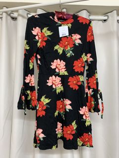 （分類：）位於 。 由 jordennelson 提交（商品編號 1063426834，圖片 1）。簡介： 。