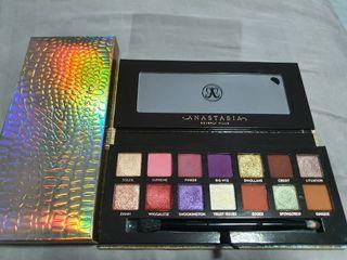 ABH Jackie Aina Palette
