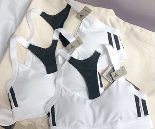 （分類：）位於 。 由 bebebroucku 提交（商品編號 1063488506，圖片 1）。簡介： 。
