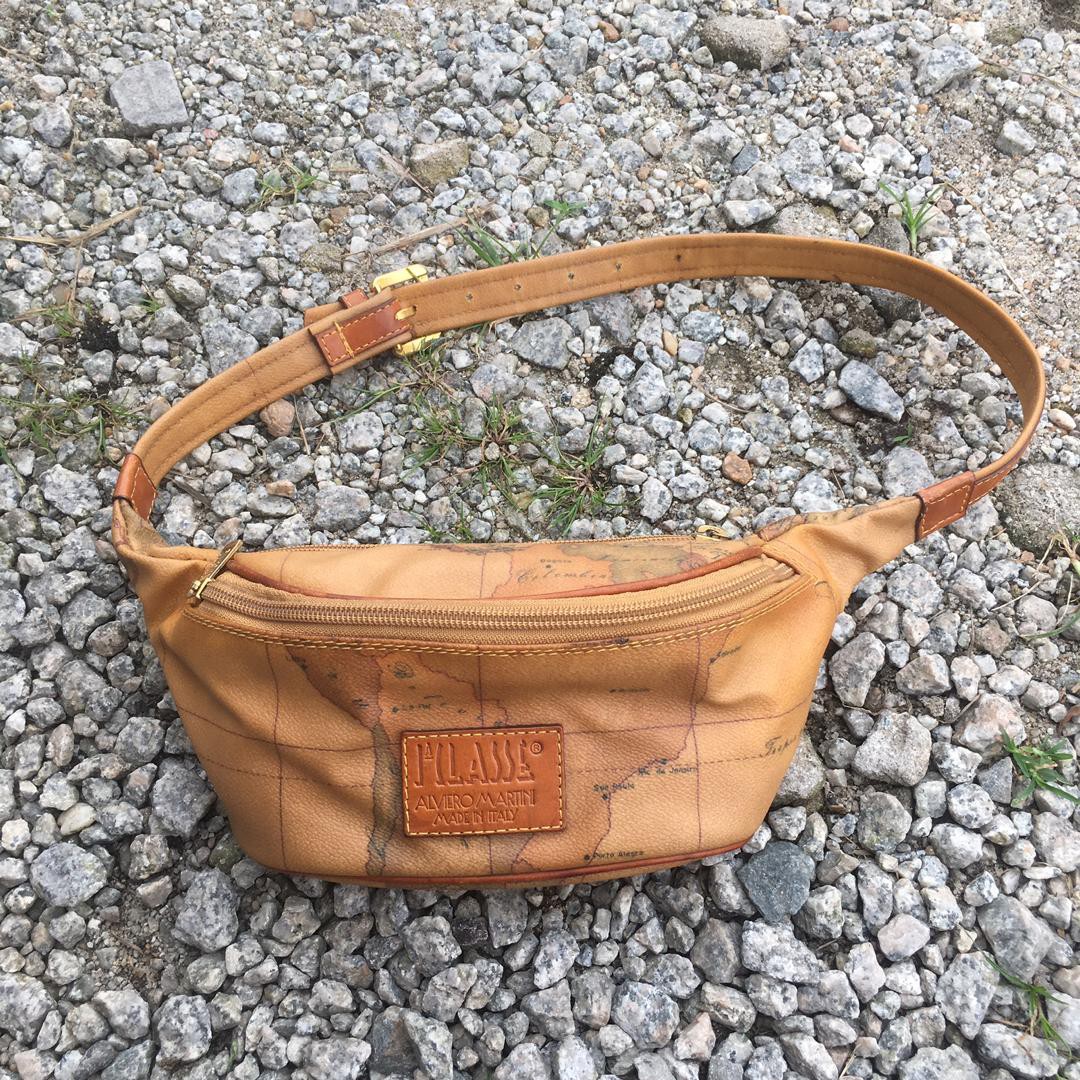 pouch bolsa alviero martini