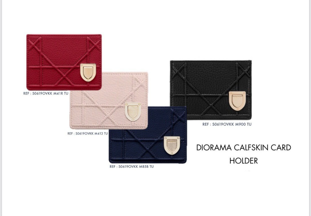 Diorama card holder sale