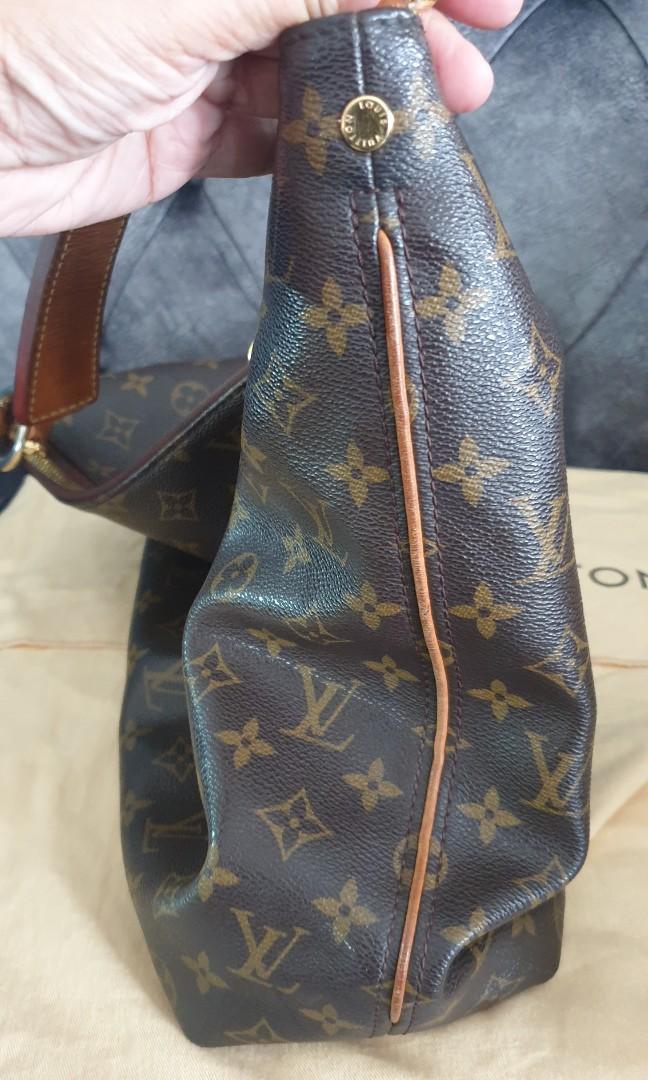 Louis Vuitton Sully MM Monogram, Women's Fashion, Bags & Wallets, Purses &  Pouches on Carousell