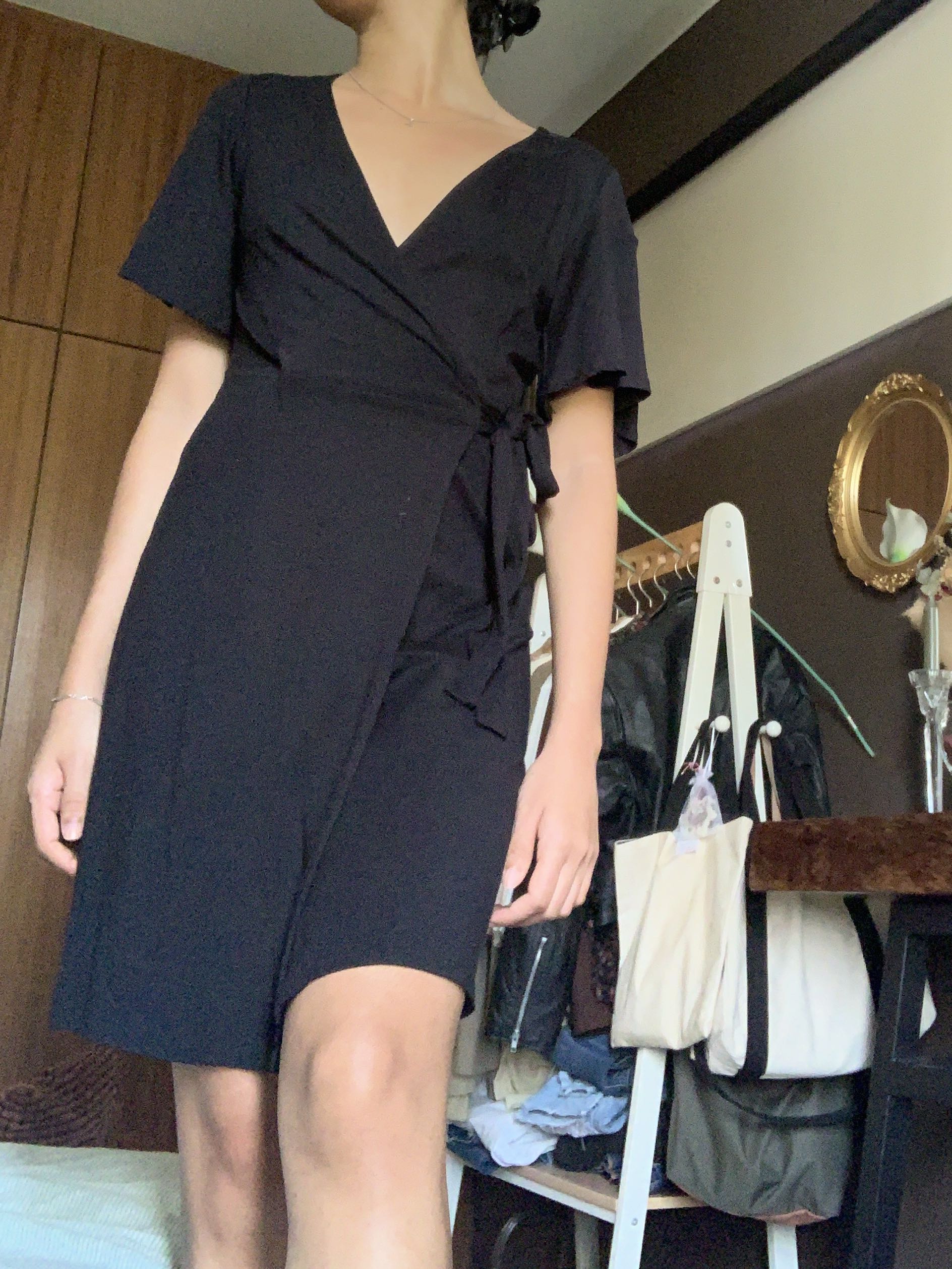 black summer wrap dress