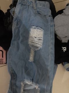 (Category: ) located in . Submitted by pishh436 (Listing ID 1063521990, Image 1). Description: .