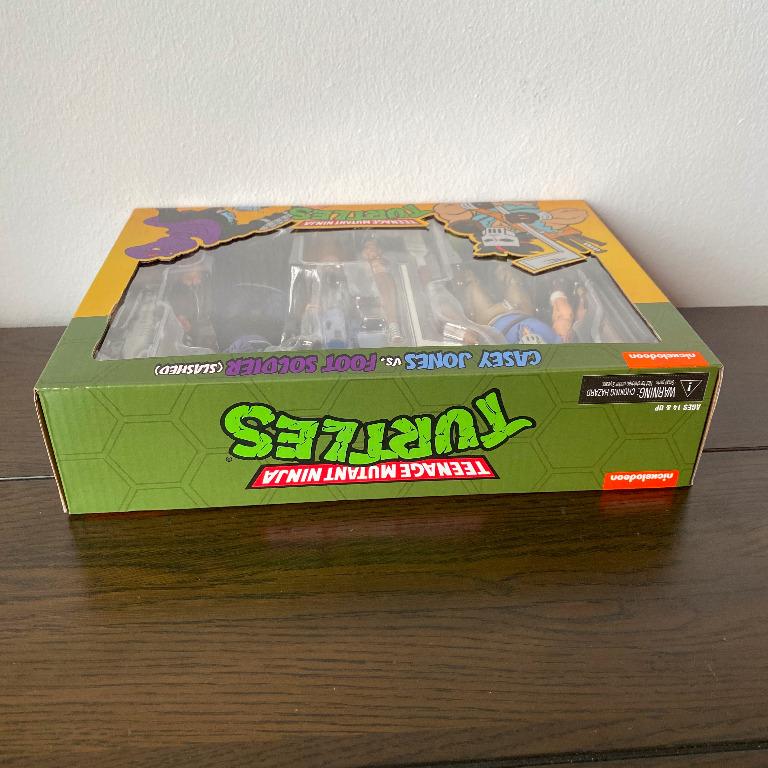 BRAND NEW Teenage Mutant Ninja Turtles NECA Casey Jones vs Foot Soldier