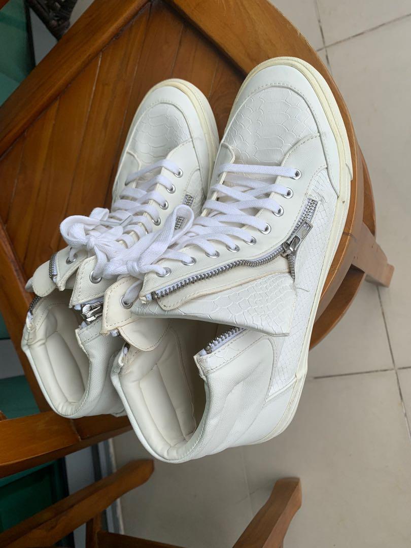 Brand new TopMan sneakers Men s Fashion Footwear Dress Shoes on Carousell